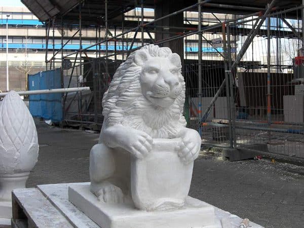 Beelden en sculpturen - beeld van leeuw
