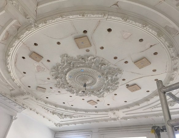 ornamental ceiling restoration